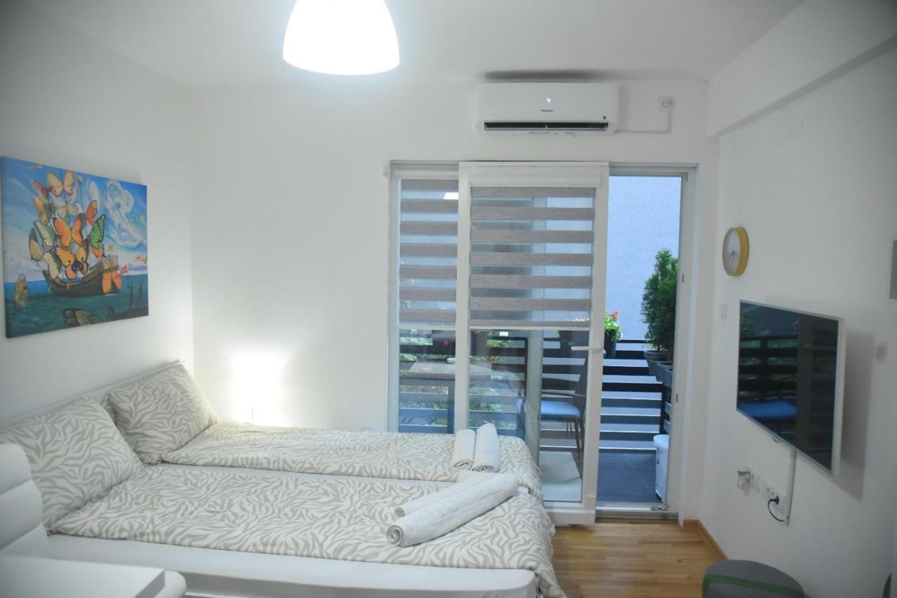 Dekart 2 Apartment Ниш Экстерьер фото