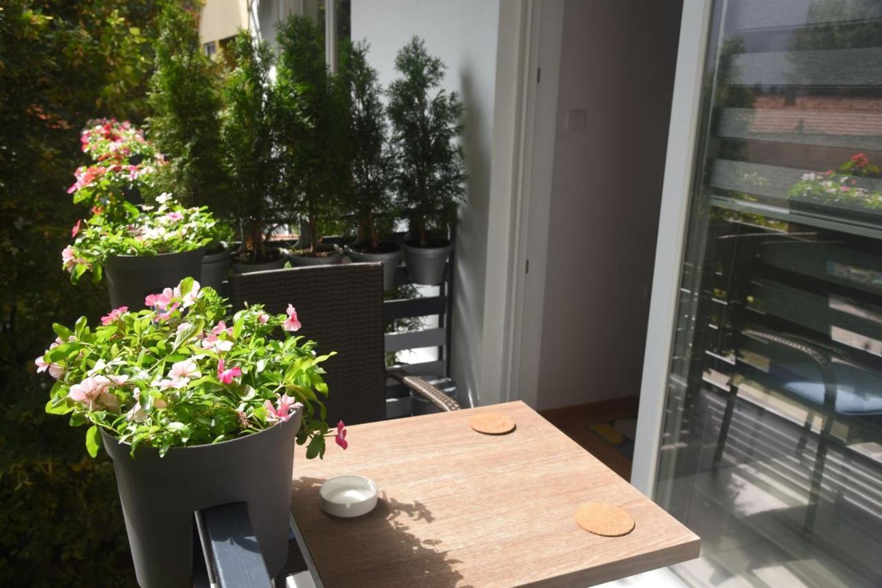 Dekart 2 Apartment Ниш Экстерьер фото